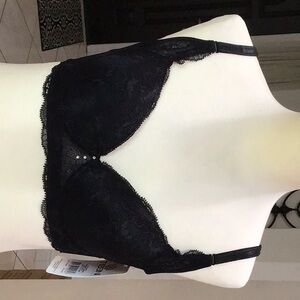 Tissini 36B black with lace and rinestones in front detachable straps